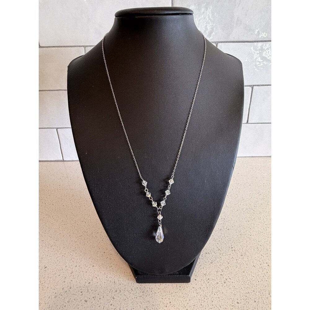 925 Sterling Silver Crystal Y Necklace – Teardrop Pendant